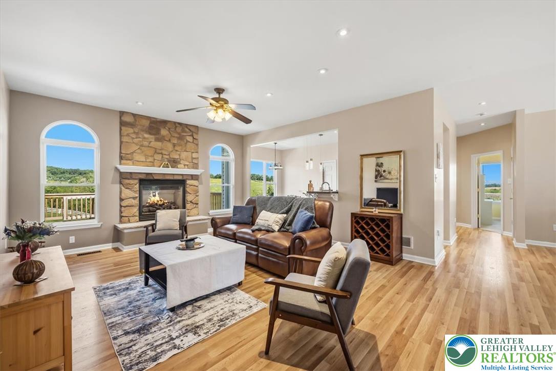 3857 Tie Road Property Photo 4