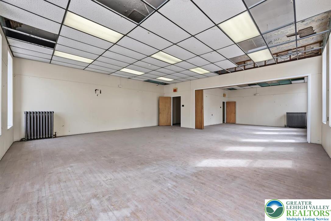 701 8th Street Property Photo 26