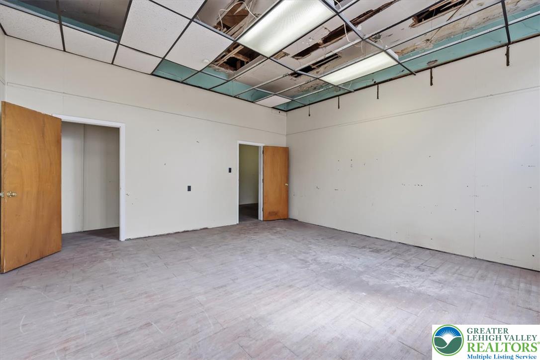 701 8th Street Property Photo 30
