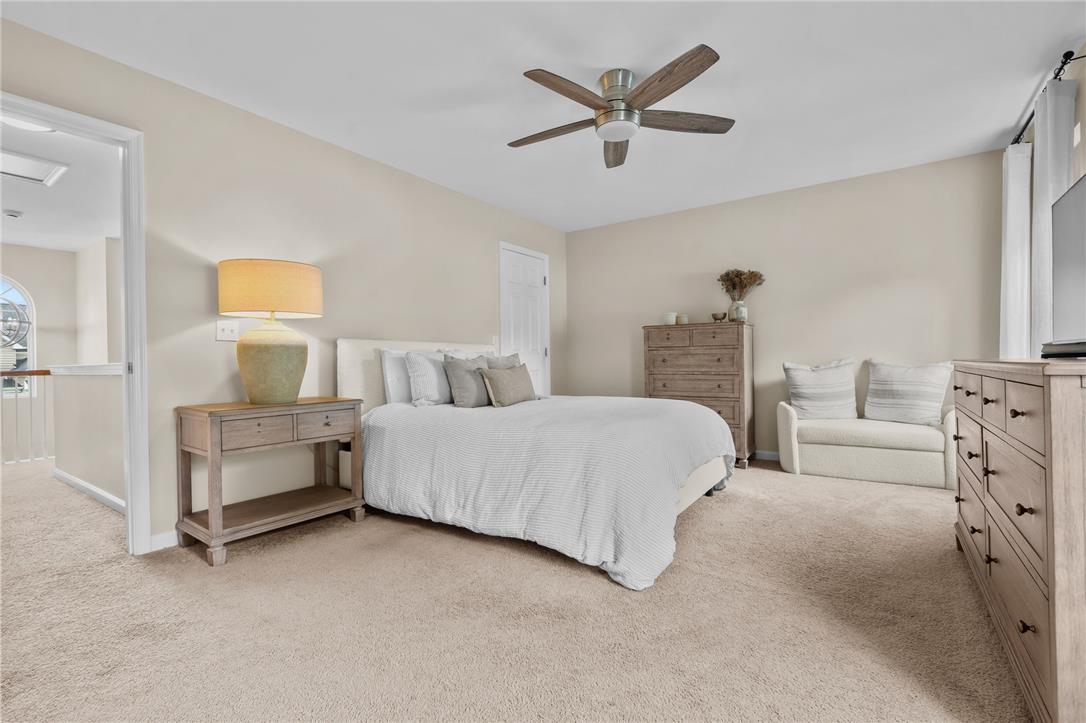963 Spring White Drive Property Photo 17