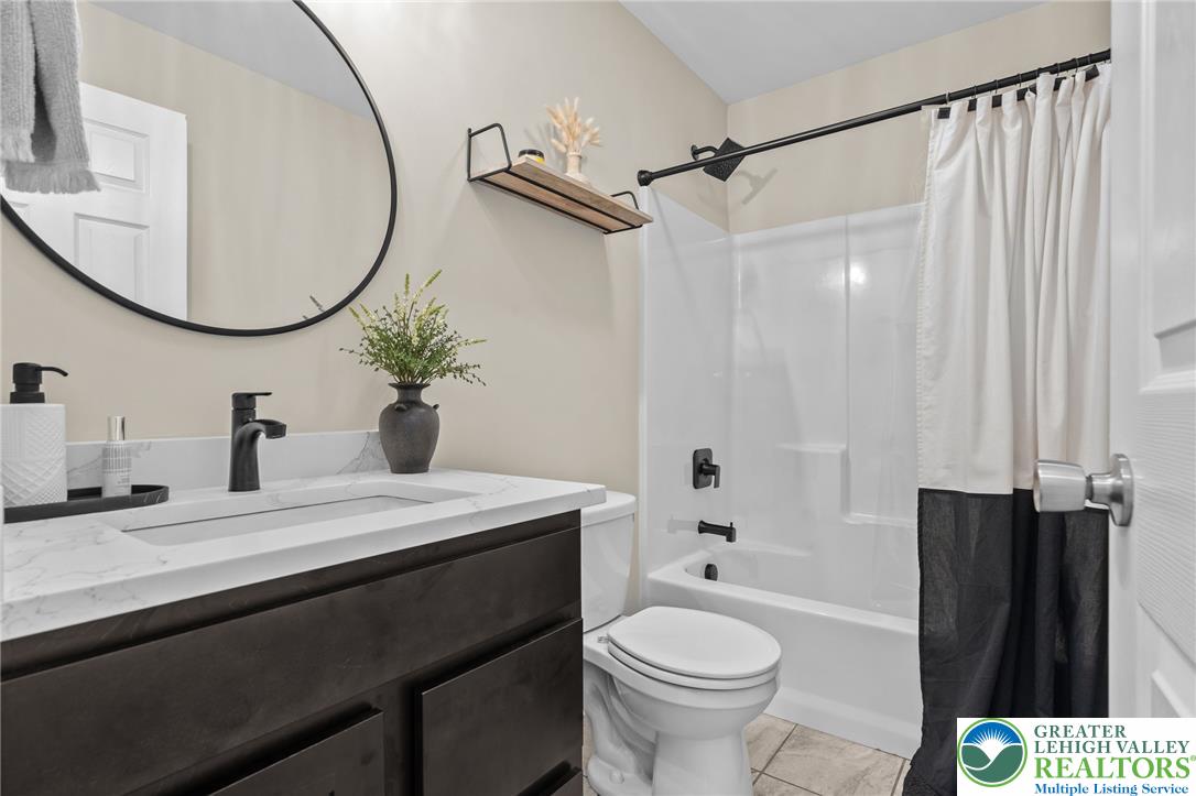 963 Spring White Drive Property Photo 27