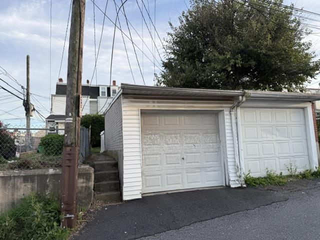 613 West Cedar Street Property Photo 17