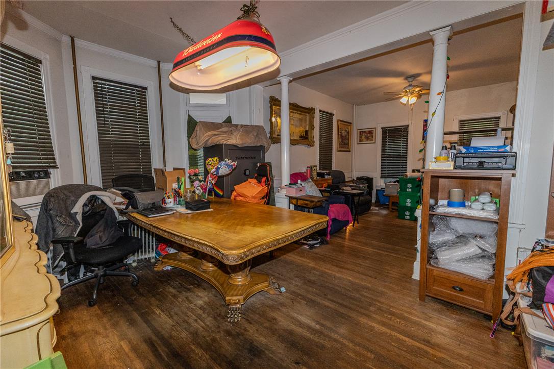 717 Market Property Photo 6