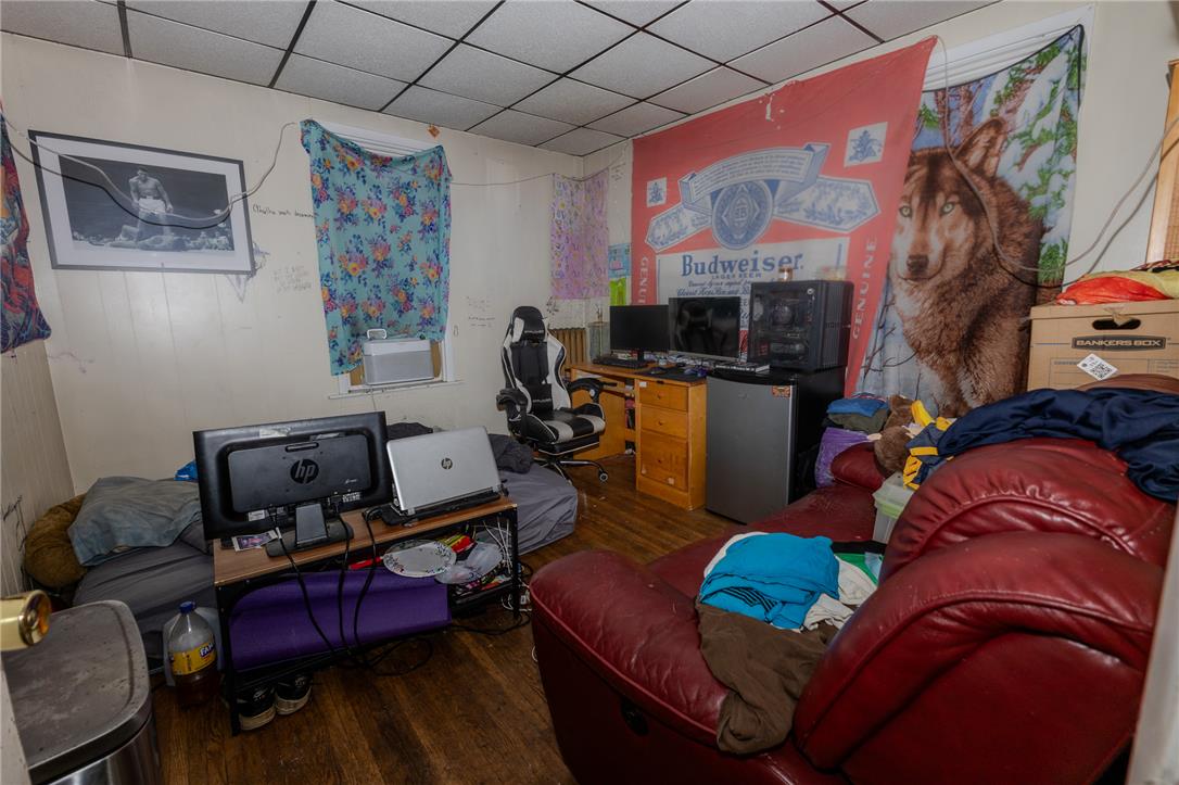 717 Market Property Photo 13