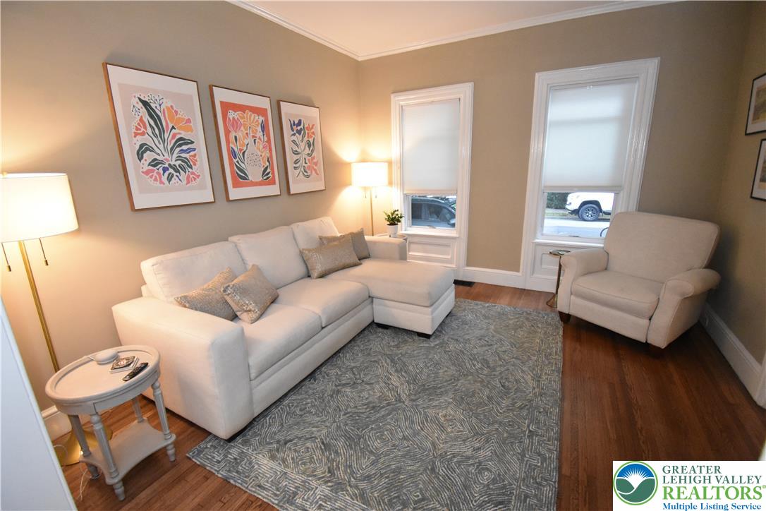 230 Porter Street Property Photo 7