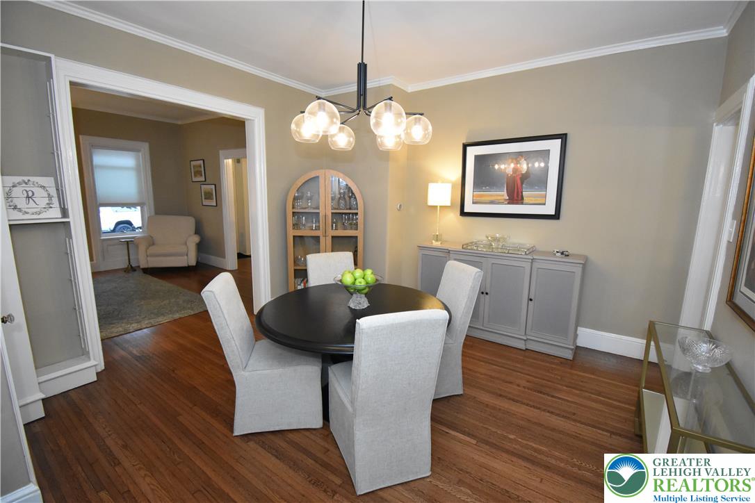 230 Porter Street Property Photo 11