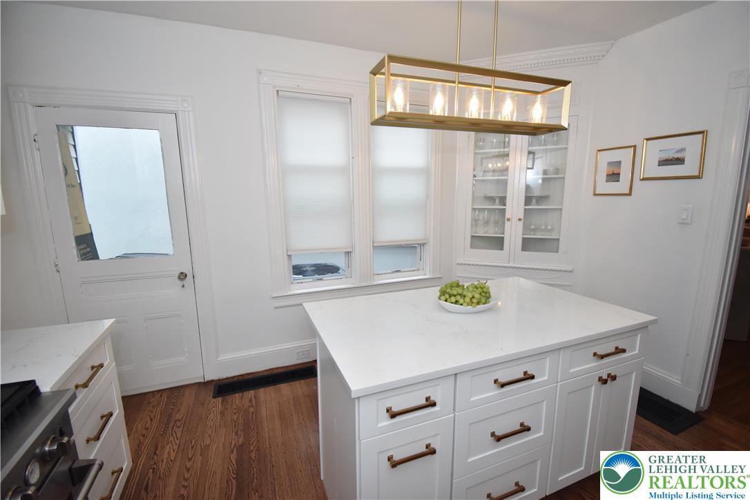 230 Porter Street Property Photo 19
