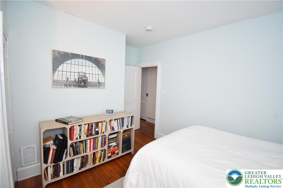 230 Porter Street Property Photo 33