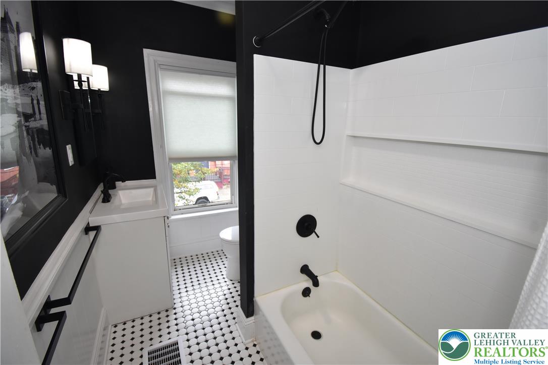 230 Porter Street Property Photo 37