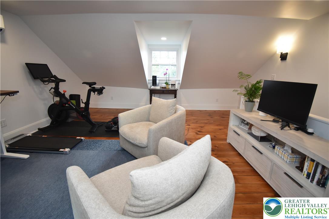 230 Porter Street Property Photo 41