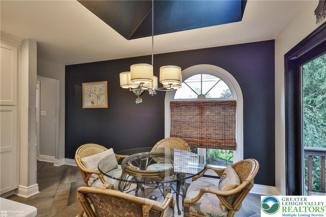 2821 Center Street Property Photo 15