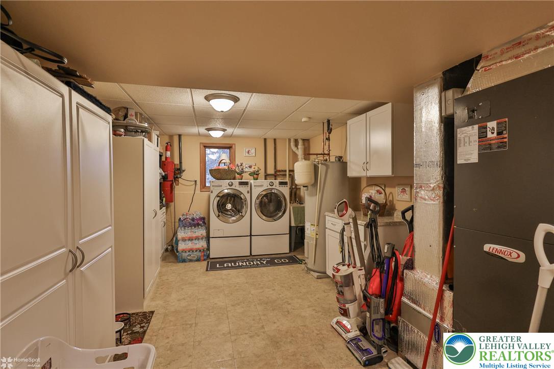 2821 Center Street Property Photo 43
