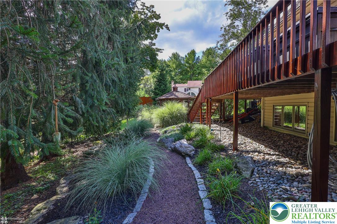 2821 Center Street Property Photo 49
