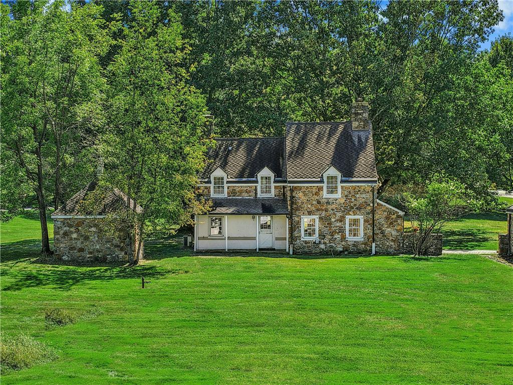 1807 Apple Tree Lane Property Photo 21