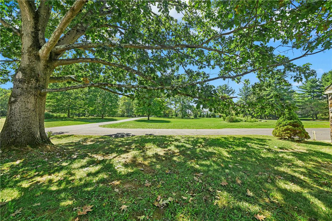 1807 Apple Tree Lane Property Photo 25