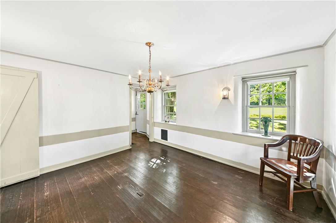 1807 Apple Tree Lane Property Photo 29