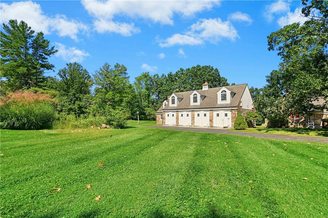 1807 Apple Tree Lane Property Photo 33