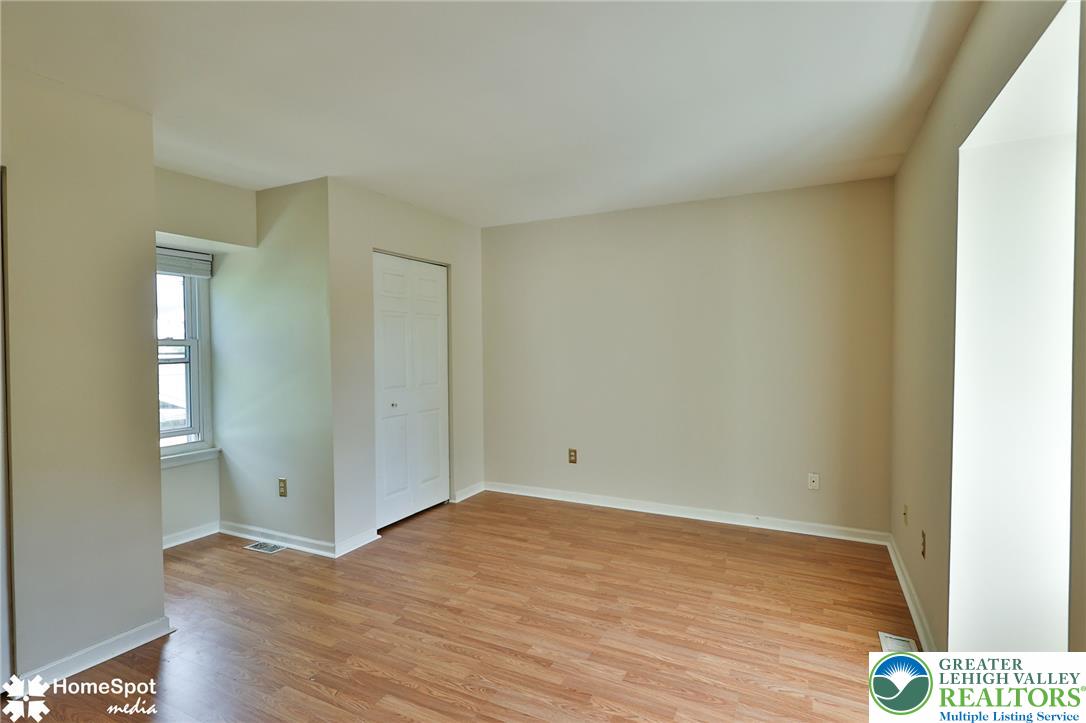 1862 Falcon Drive Property Photo 24