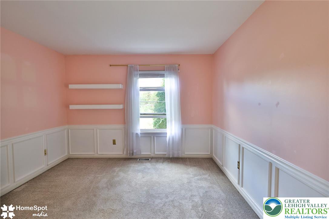 1862 Falcon Drive Property Photo 29