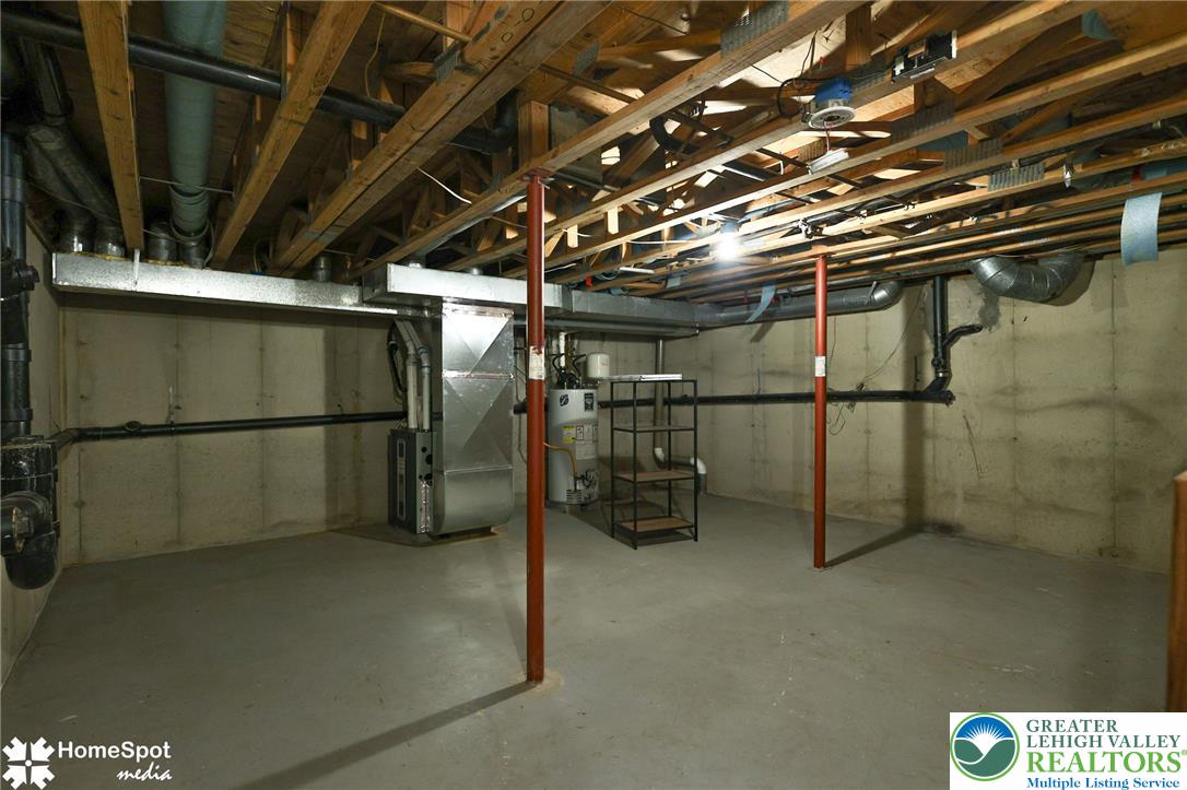 1862 Falcon Drive Property Photo 38