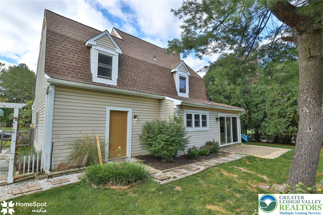1862 Falcon Drive Property Photo 47
