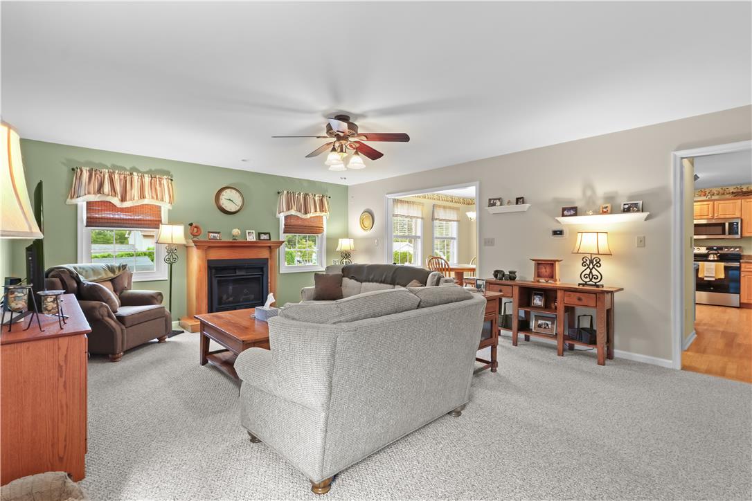 371 Willow Avenue Property Photo 10