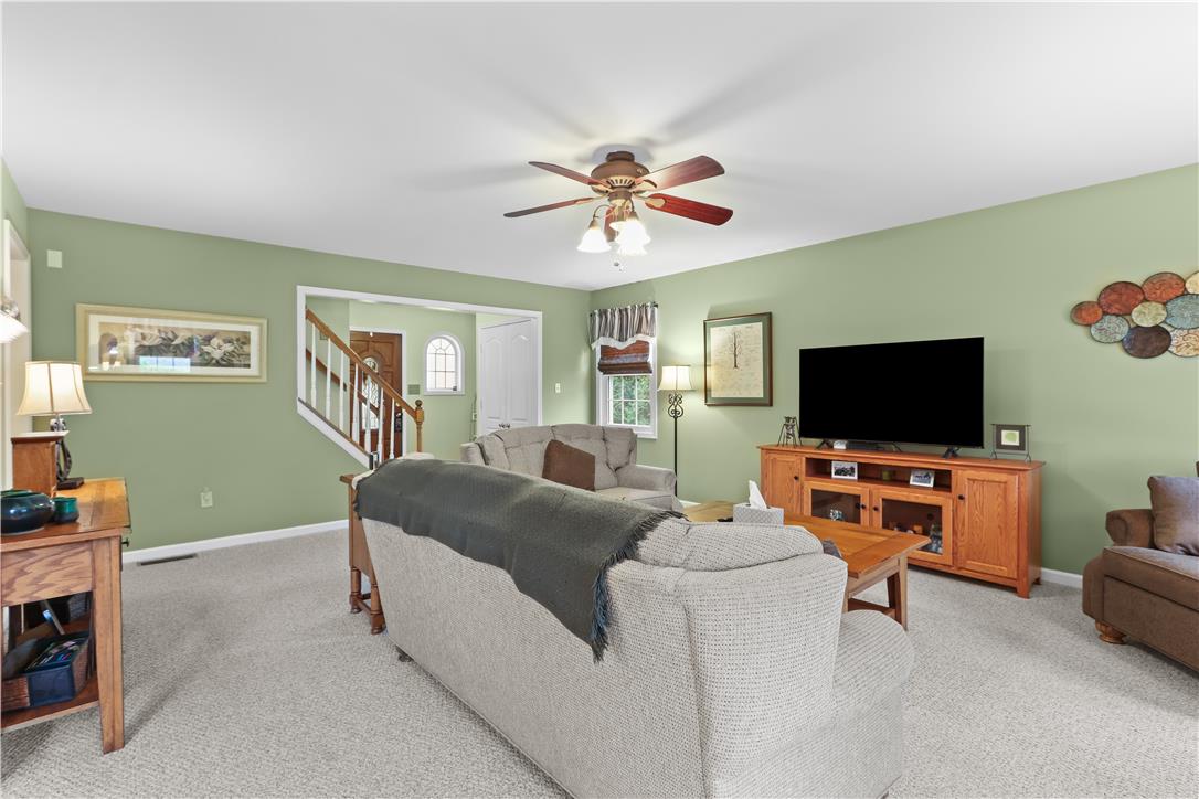 371 Willow Avenue Property Photo 13
