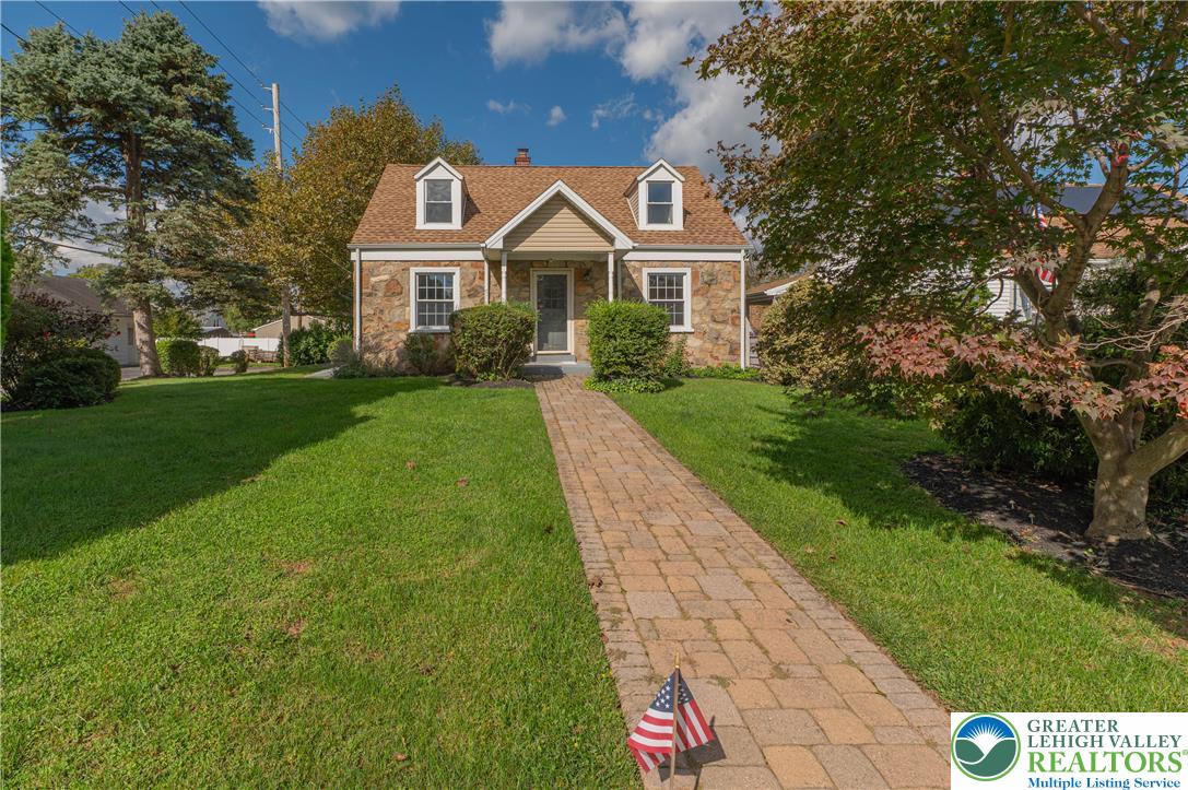 189 Greenleaf Street Property Photo 1