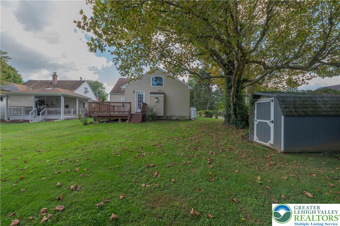 189 Greenleaf Street Property Photo 14