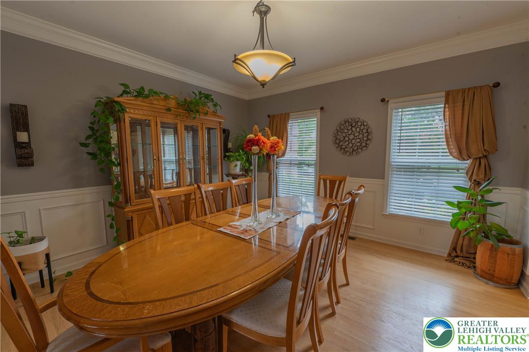 5547 Covenant Court Property Photo 7