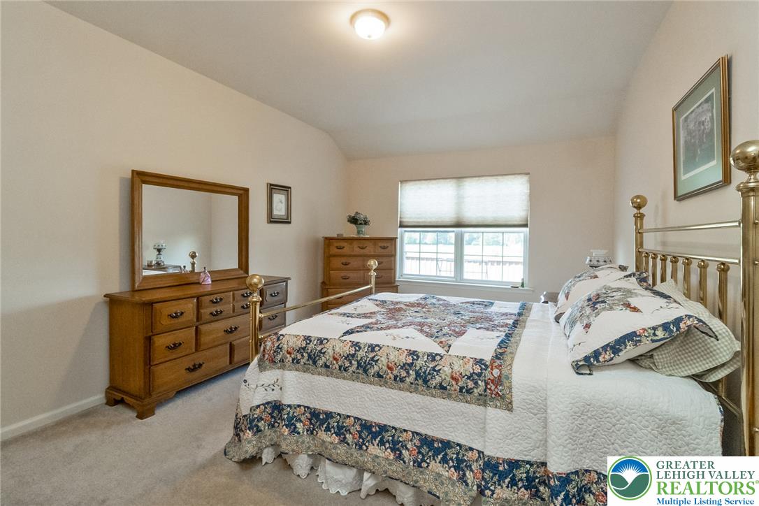 276 Park Ridge Drive Property Photo 20