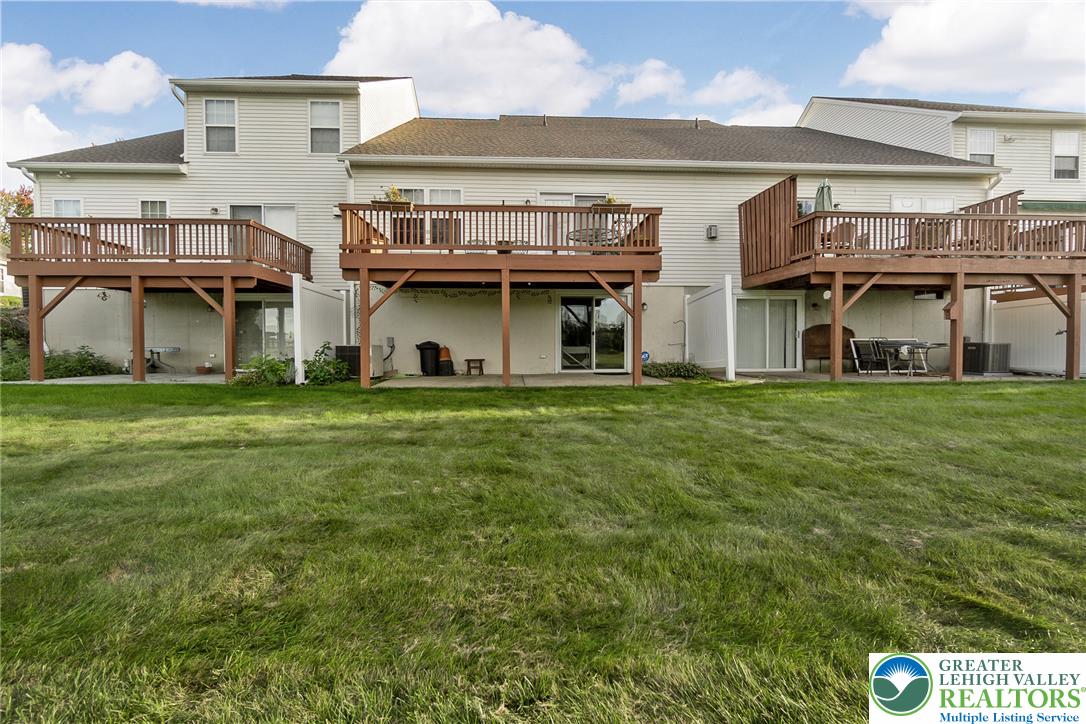 276 Park Ridge Drive Property Photo 32