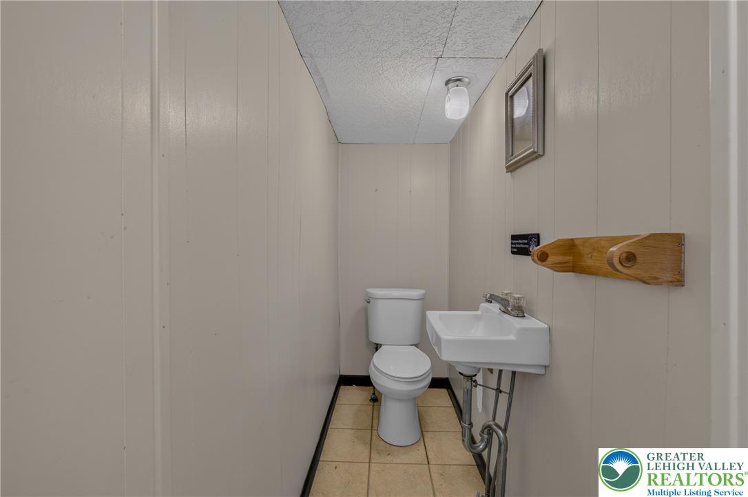 3348 Easton Avenue Property Photo 22