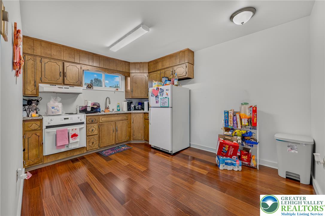 3348 Easton Avenue Property Photo 49