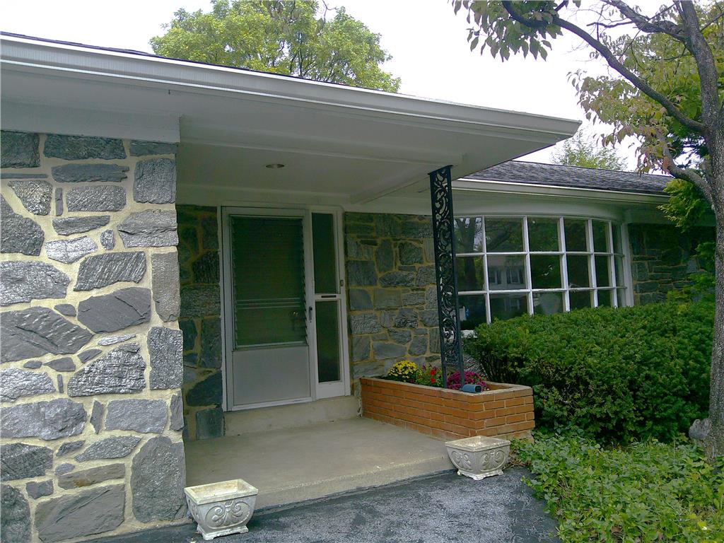 3113 Club Drive Property Photo 2