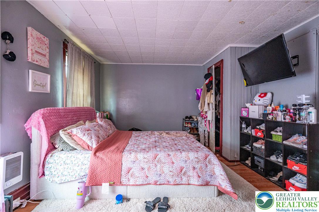 1138 West Maple Street Property Photo 25