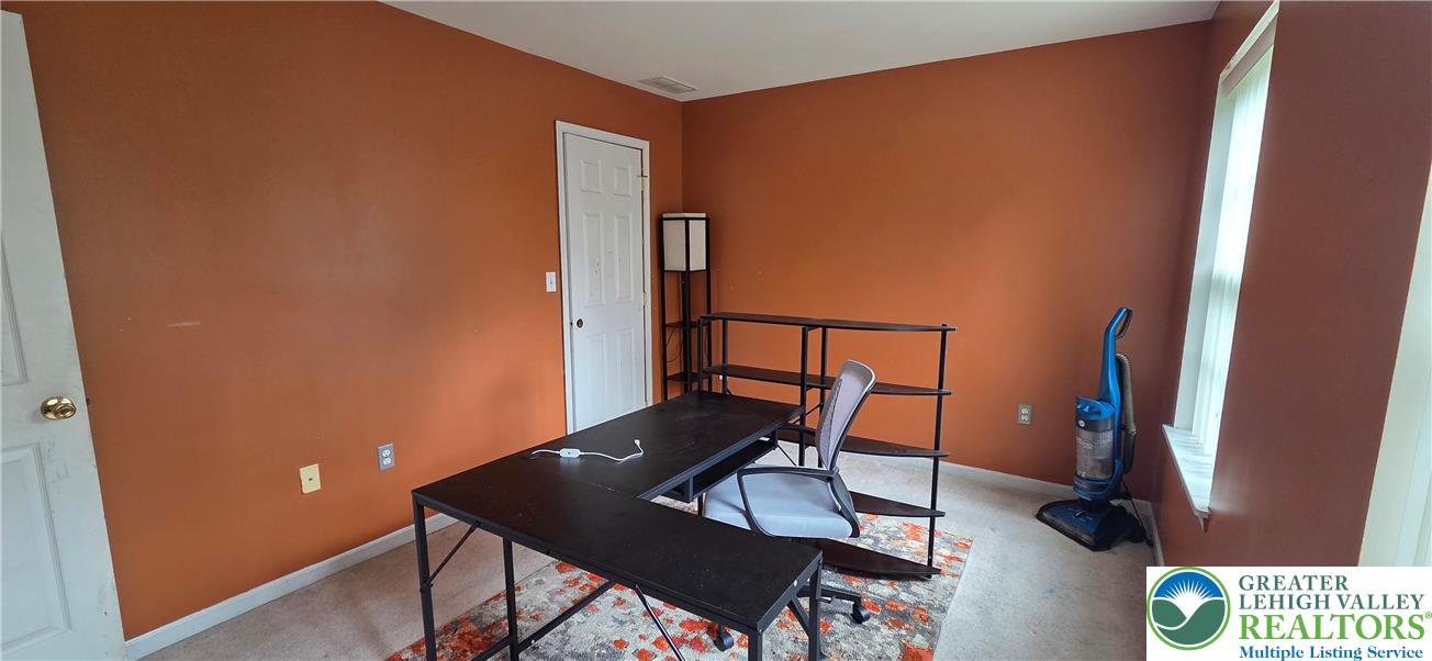 129 Petrarch Trail Property Photo 4
