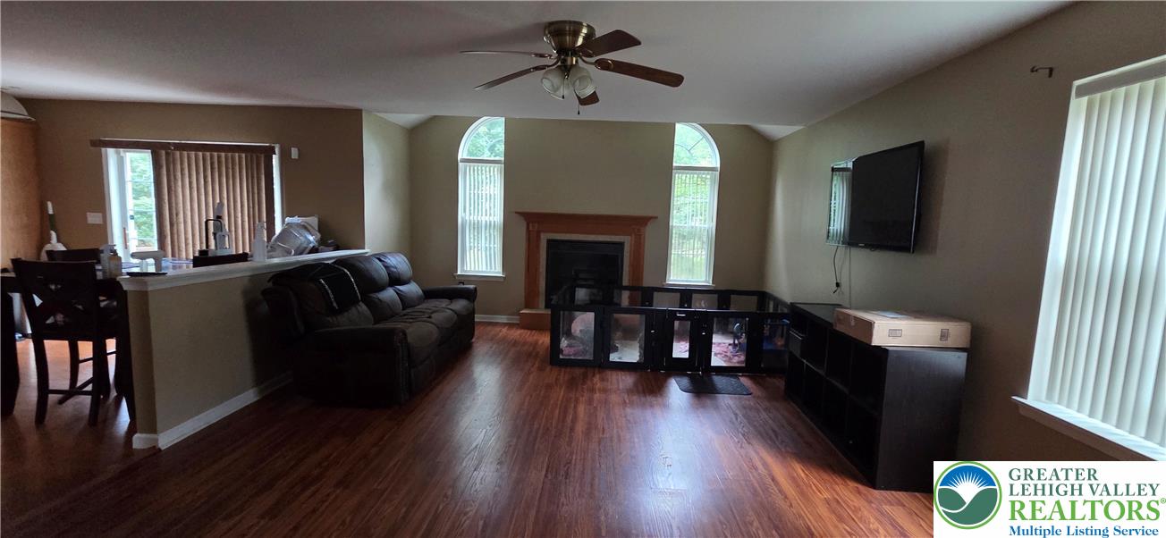 129 Petrarch Trail Property Photo 16