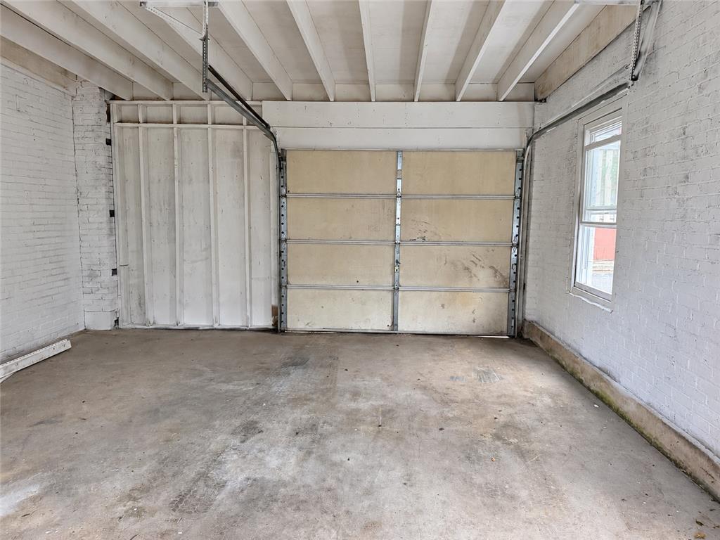 1340 West Walnut Street Property Photo 39