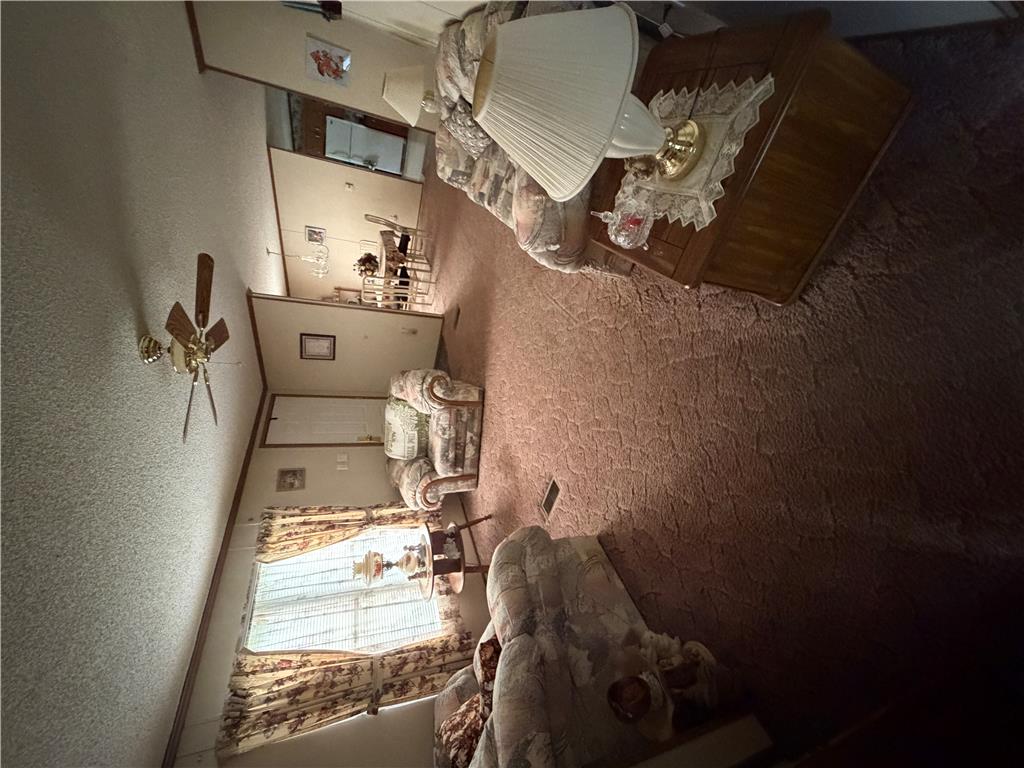 1190 Keller Road Property Photo 5