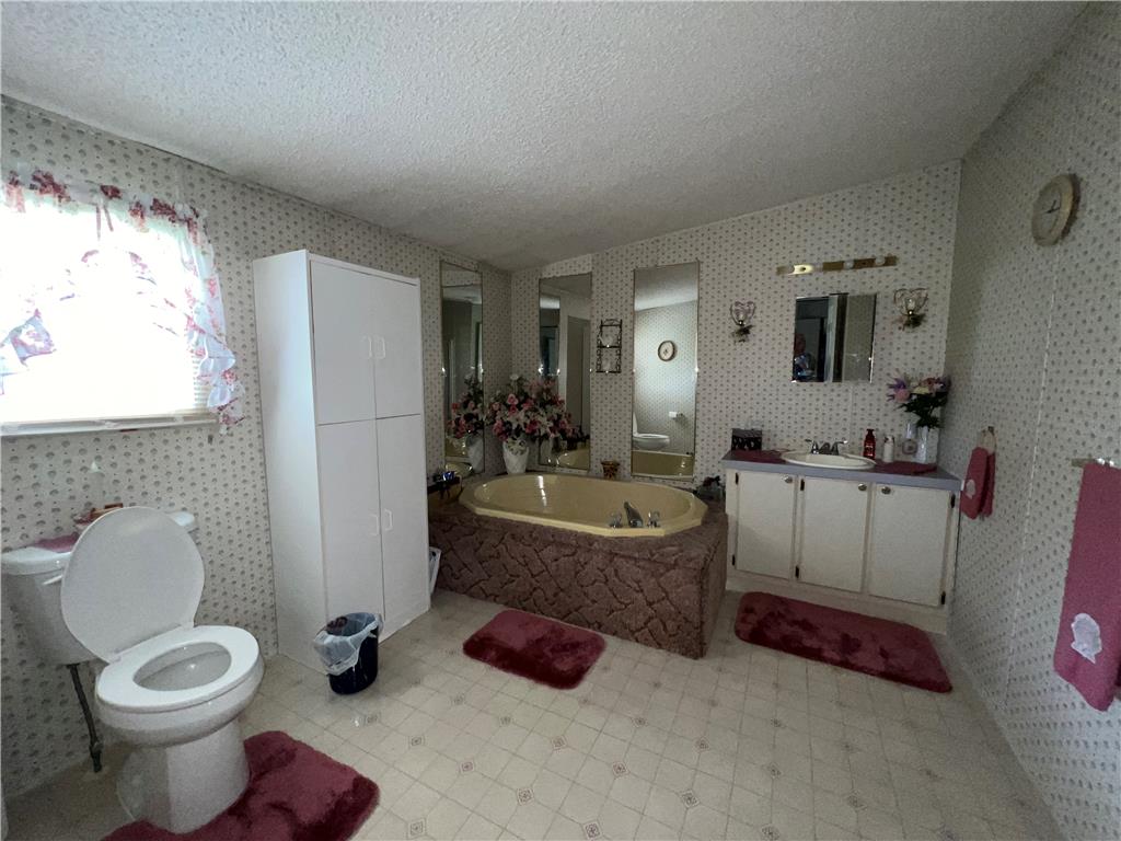 1190 Keller Road Property Photo 21