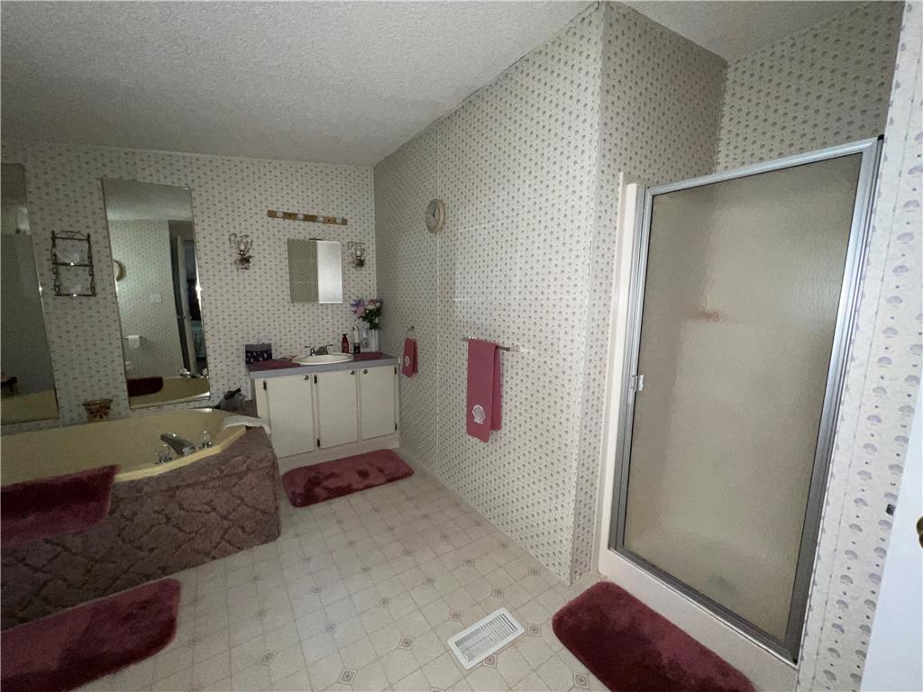 1190 Keller Road Property Photo 22
