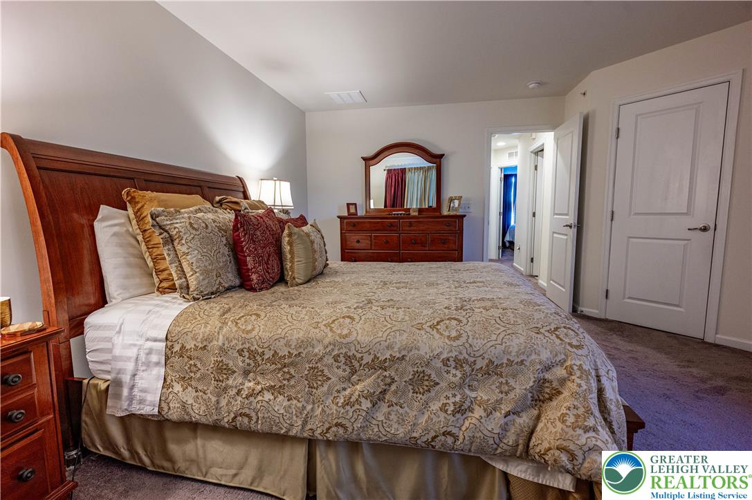 8 Yellow Rose Lane Property Photo 25