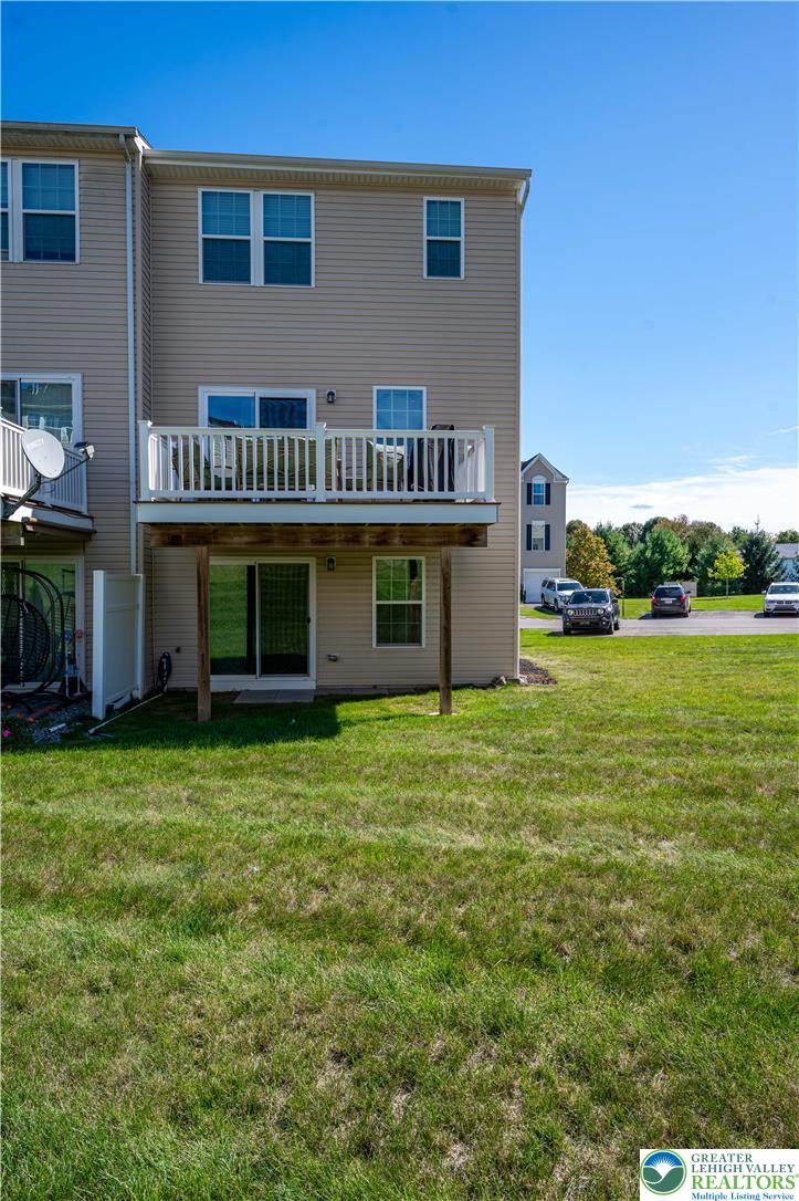 8 Yellow Rose Lane Property Photo 43