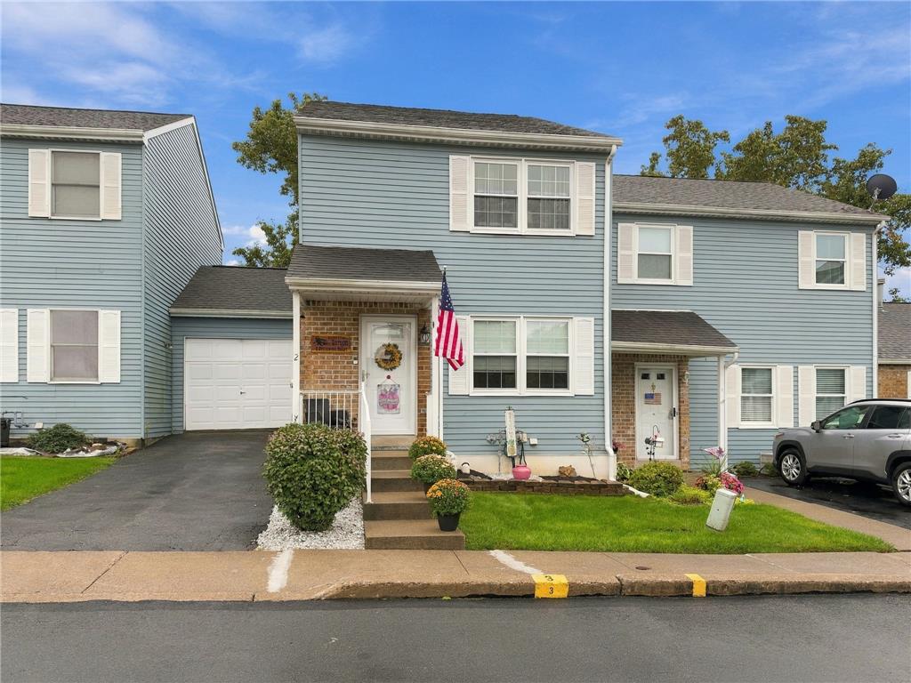 2 Princeton Court Property Photo 2