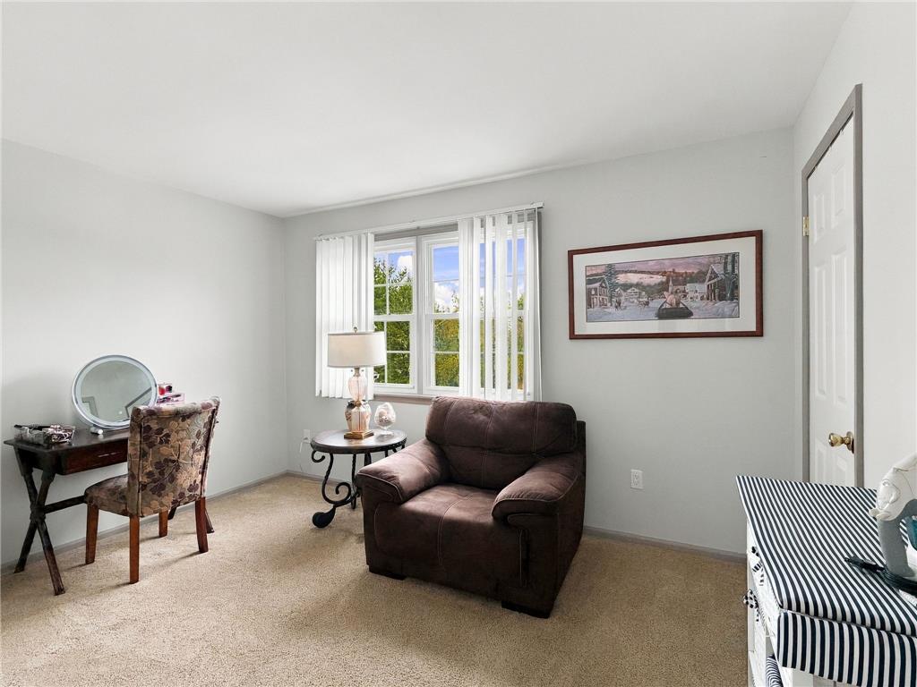 2 Princeton Court Property Photo 28