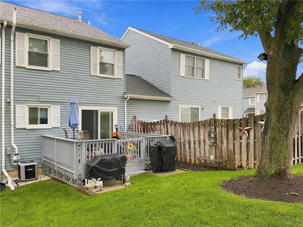 2 Princeton Court Property Photo 31