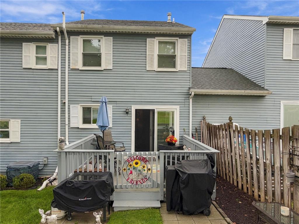 2 Princeton Court Property Photo 32