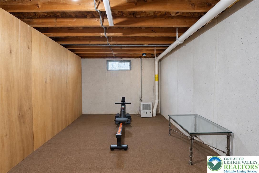 2824 Center Street Property Photo 38