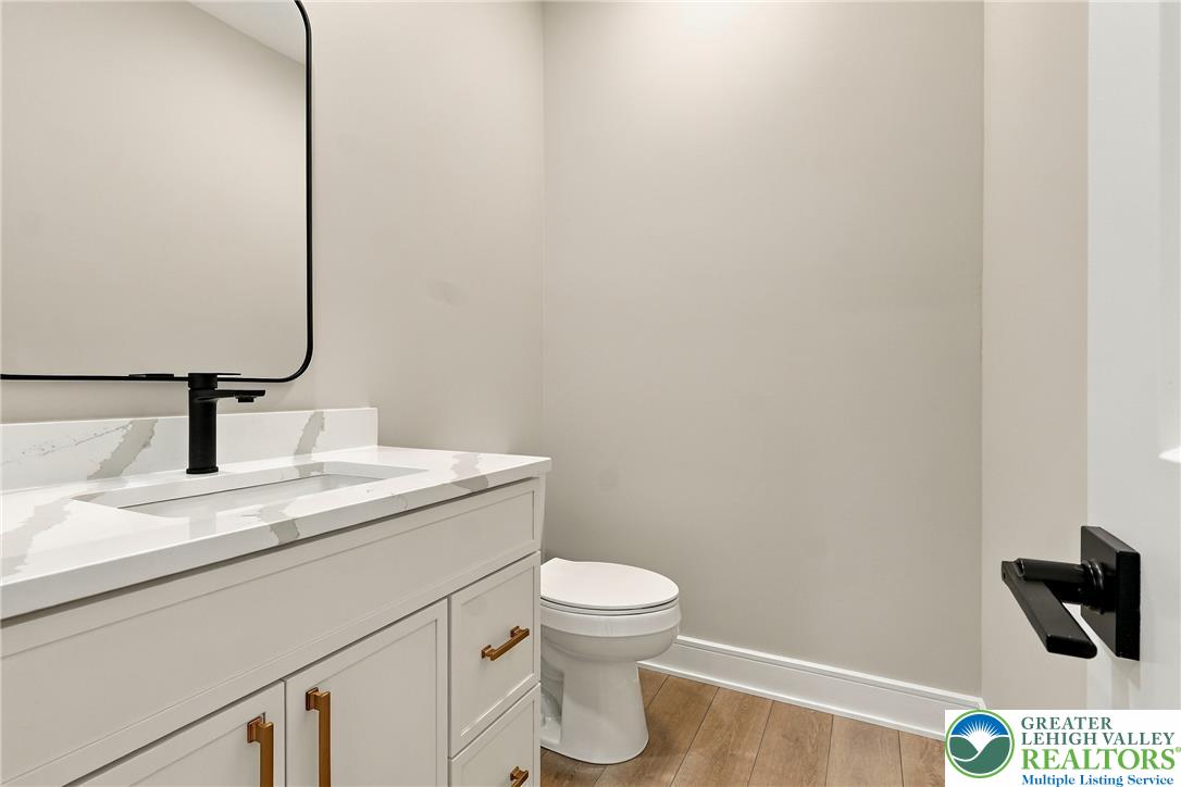 830 Hunter Street Property Photo 23